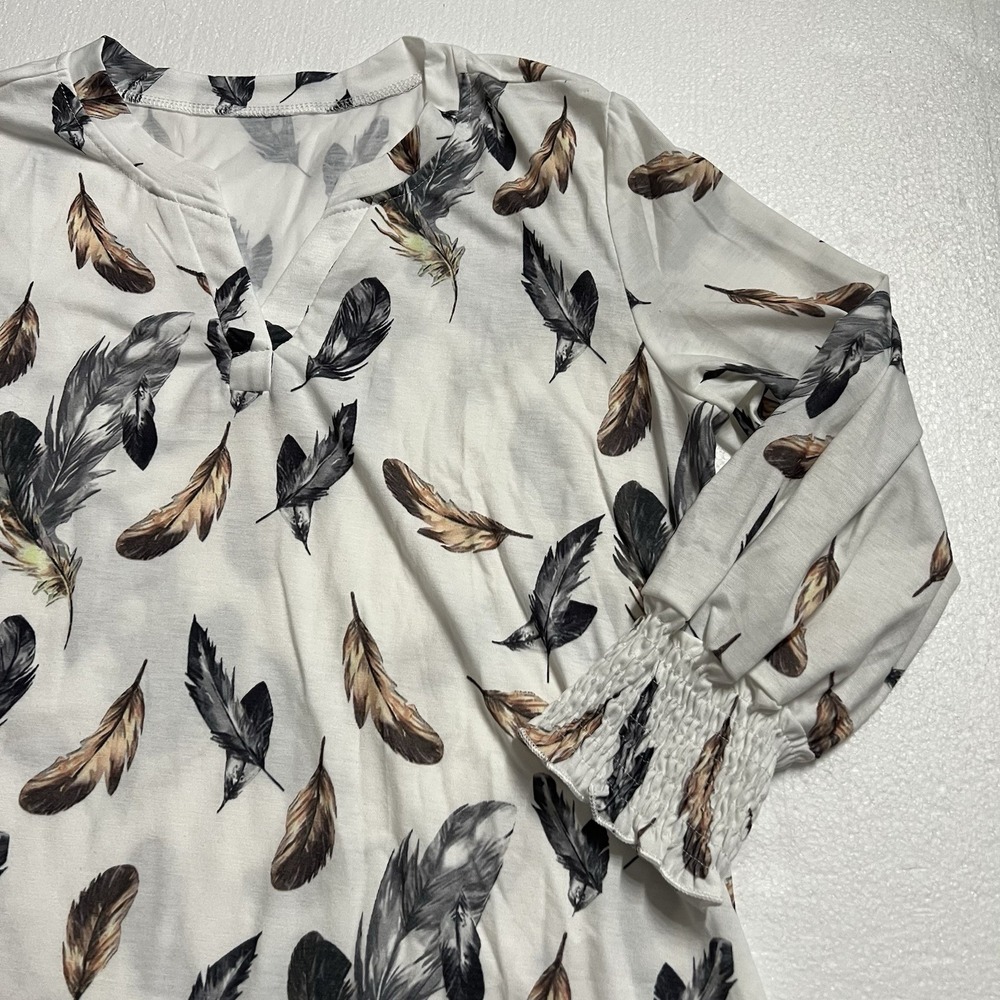 Lomon Women's Shirt, Size‎ Medium, Feathers, Lightweight, Long Sleeve